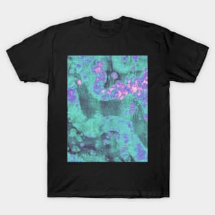 Abstract bright purple and turquoise blue batik texture T-Shirt